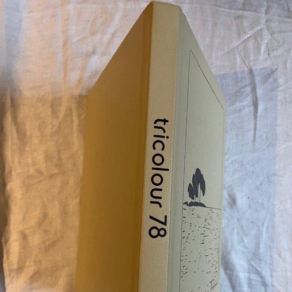 QUEEN'S UNIVERSITY TRICOLOUR Yearbook 78 1978 Mint Kingston Ontario Canada - Picture 9 of 9